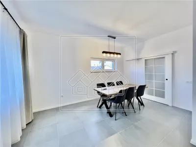 Casa cu 4 camere, 142 mp curte - Selimbar, str.O.Goga - foto 17