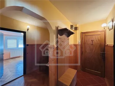 Ap decomandat, 3 camere, 2 balcoane - Zona Turnisor - foto 9