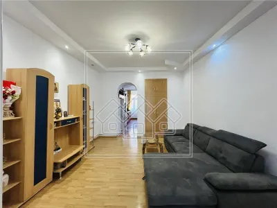 Apartament cu 2 camere, pivnita, pod, 63 mp utili, pret negociabil - Sibiu