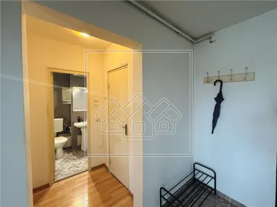Apartament decomandat, 2 camere, balcon - M. Viteazu - foto 11