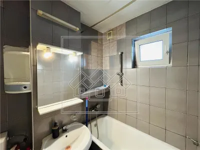 Apartament decomandat, 2 camere, balcon - M. Viteazu - foto 13
