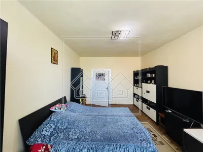 Casa individuala, cu 2 intrari separate, 235 mp utili + teren - foto 14