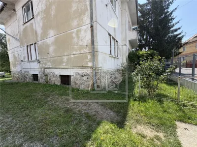 Casa tip duplex pe Calea Dumbravii, teren de 425 mp, 120 mp utili - foto 2