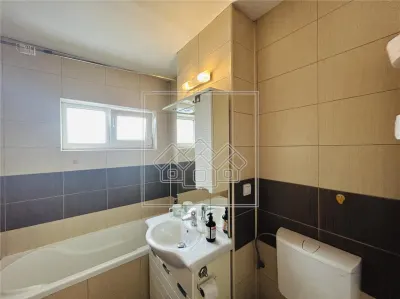 Ap la vila, cu 3 camere, balcon mare - Selimbar - foto 8
