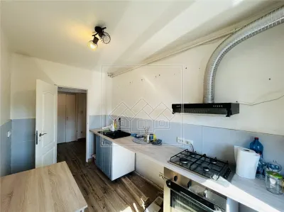 Apartament decomandat, cu 2 camere, 50 mp utili - Strand - foto 14