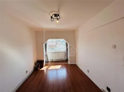Apartament decomandat, cu 2 camere, 50 mp utili - Strand - foto 16