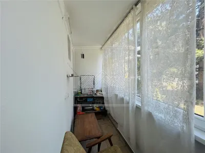 Ap cu 2 camere, balcon - Zona Cedonia - foto 3