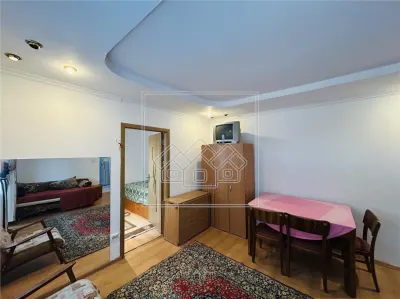 Ap cu 2 camere, balcon - Zona Cedonia - foto 8