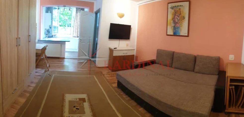 Vanzare garsoniera Astra - Brasov