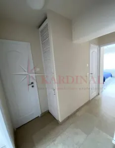Apartament 3 camere  decomandat, 2 bai , etajul 1 ,Racadau - foto 5