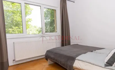 Apartament 2 camere etaj intermediar, zona Gemenii - Brasov