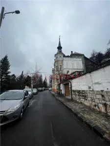 Cladire suprafata 800mp - foto 1
