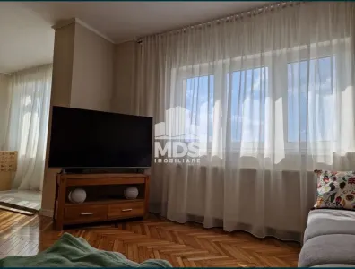Apartament cu scara interioara linga Casa Tineretului - foto 9