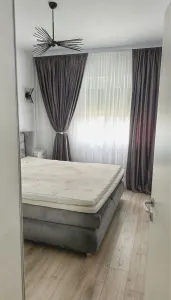 Mobilat și utilat in bloc nou - foto 2