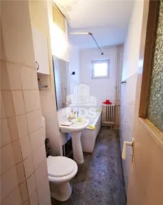 Apartament cu 3 camere la etajul 3 linga bazinul de inot - foto 3