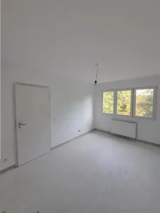 Apartament cu 2 camere confort 1 modelul mare - foto 4