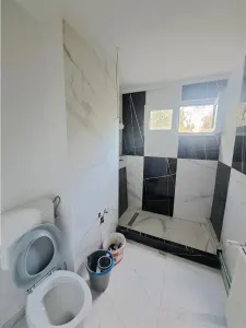Apartament cu 2 camere confort 1 modelul mare - foto 6