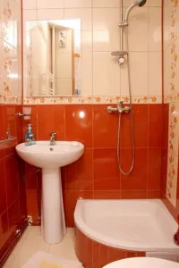 Decomandat cu 2 bai și 2 balcoane - foto 7