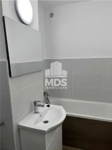 Apartament 43 mp etaj 2, renovat recent - foto 6