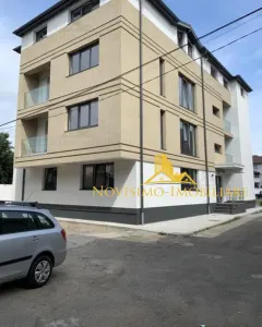 CLADIRE DE BIROURI CU 12 CAMERE DE INCHIRIAT - Ploiesti