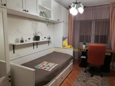 APARTAMENT DE INCHIRIAT CU 3 CAMERE IN ZONA REPUBLICII - foto 4