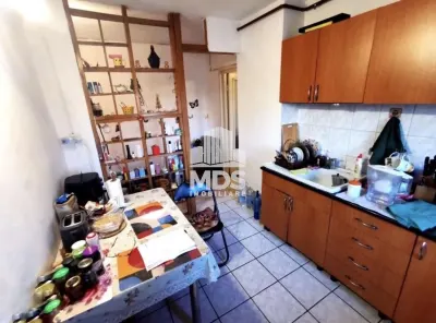 Etaj 2 cu 2 bai in bloc anvelopat, linga Nora - Timisoara