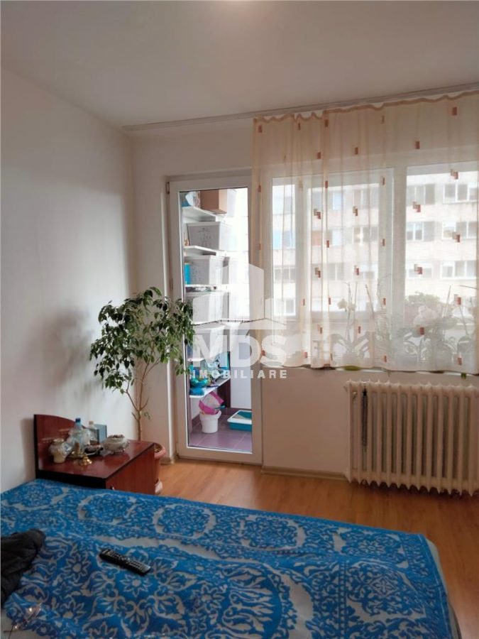 3 camere bloc cu lift langa Lidl Torontal - Timisoara