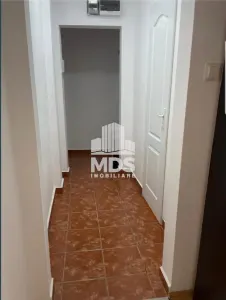 Mobilat si utilat la etajul 2 aproape de piata Doina - foto 1