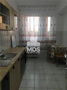 2 camere decomandat, etaj intermediar - Timisoara