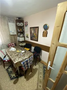 4 camere etaj 2 Mall - foto 2