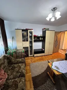 Decomandat, mobilat si utilat cu centrala propie - Timisoara