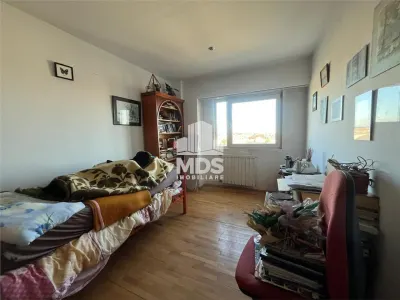 Decomandat cu 2 bai in bloc BCA - foto 2