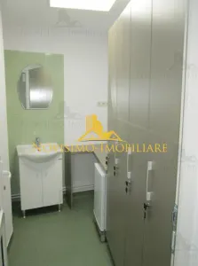 NOVISIMO-IMOBILIARE: SPATIU DE INCHIRIAT  DESTINAT PENTRU CABINETE MEDICALE - foto 11