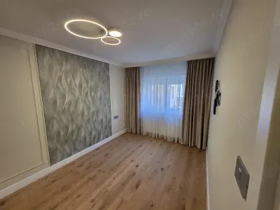 Etaj 1, mobilat si utilat in Complexul Studentesc - foto 4