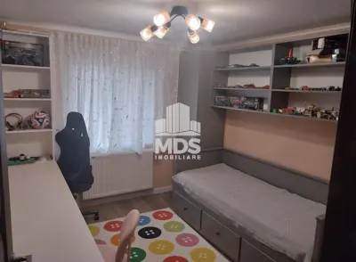 Decomandat cu 2 bai, 2 balcoane, mobilat si utilat - Timisoara