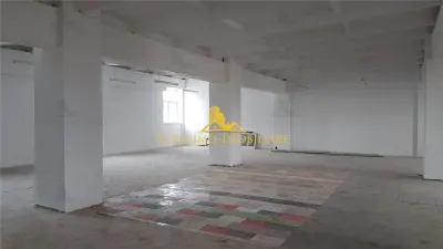 NOVISIMO-IMOBILIARE: HALA DE INCHIRIAT - Ploiesti