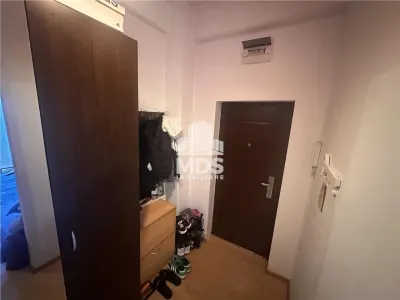 Apartament 1 camera cu terasa in bloc din 2008 - foto 1
