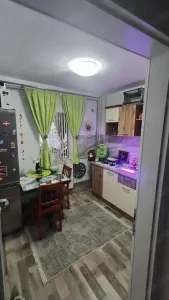 Mobilat si utilat la etaj 3 in bloc anvelopat - foto 4