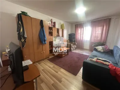 Decomandat, 54 mp, linga parcul padurice - foto 1