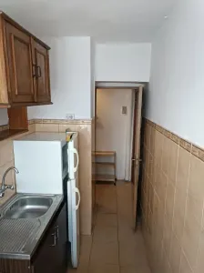2 camere la etajul 1 linga Spitalul Judetean - foto 8