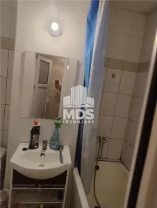 Apartament cu 2 camere, piata Doina - foto 6