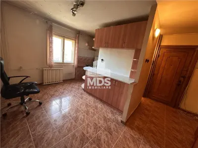 Etaj 3, 65 mp cu 2 balcoane in Odobescu - foto 6