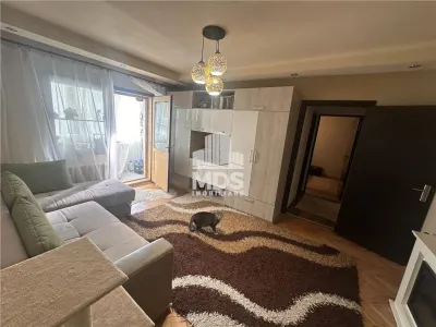 Etaj 2 cu 2 bai in bloc izolat, aproape de Mall - Timisoara