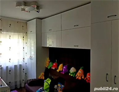 Apartament cu 3 camere, mobilat si utilat - foto 6