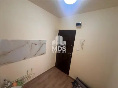 Garsoniera prospat renovata la parter in zona Soarelui - foto 6