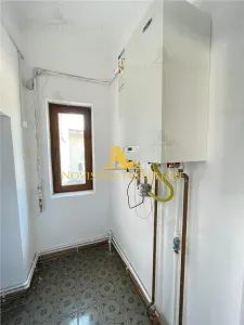 NOVISIMO-IMOBILIARE: SPATIU DE INCHIRIAT , ULTRACENTRAL - foto 14