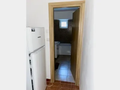 Decomandat, 36 mp linga parcul Padurice - foto 3