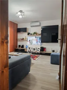 Decomandat cu 2 băi linga BRD - Timisoara