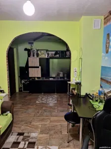 Decomandat, model mare, mobilat si utilat - foto 1