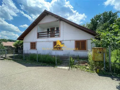 NOVISIMO-IMOBILIARE: CASA DE INCHIRIAT IN ZONA BREBU - Brebu